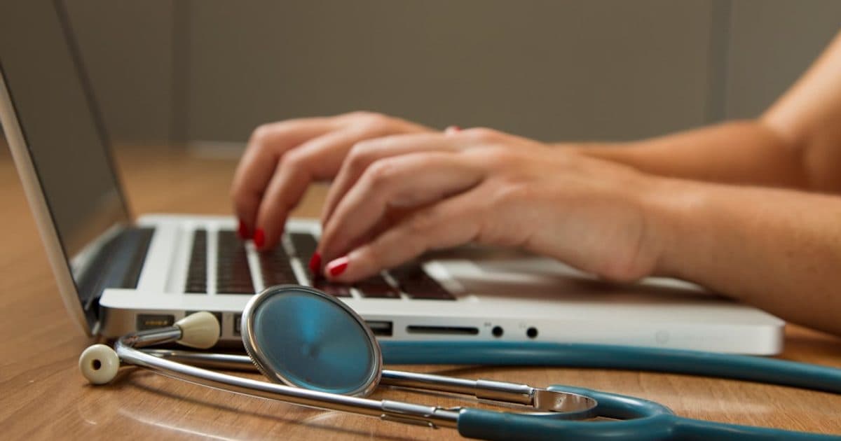How a Nurse Self-Service Portal Saves Your Agency 15 Hours Per Week